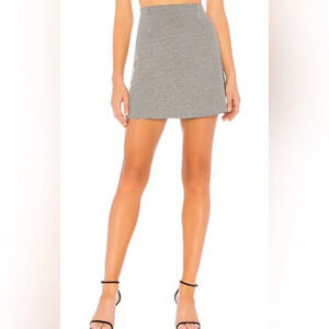 Mink Pink Collection Revolve NWT Houndstooth Black and White Mini Skirt Large